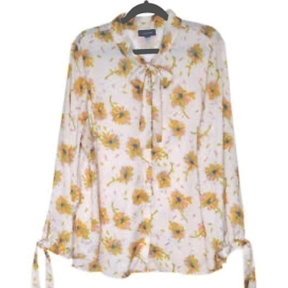 Modcloth Tops - Modcloth 70's Inspired Floral Long Sleeve Button Down Blouse with Bow Tie Detail